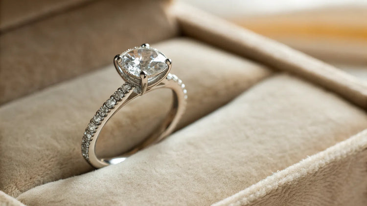 What Carat Diamond for Engagement Ring: A Comprehensive Guide