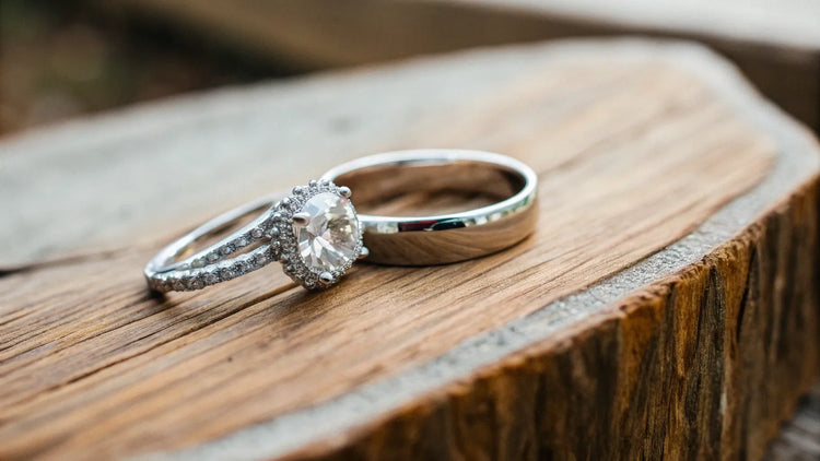 What Ring Do You Put On First: Engagement Or Wedding