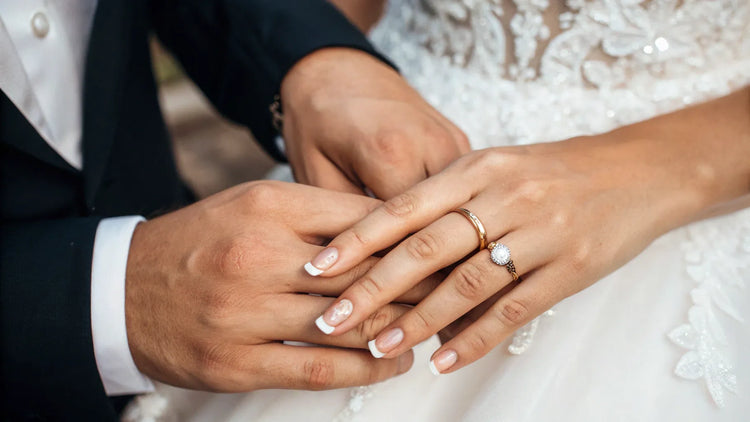 What's the Correct Way to Wear Your Wedding Rings