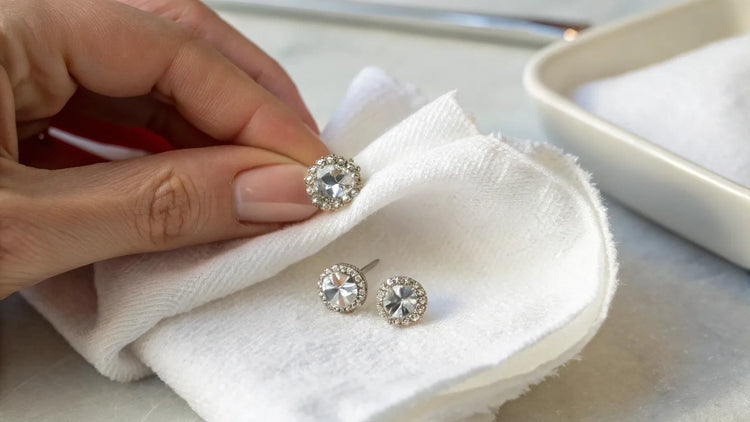 The Ultimate Guide on How to Clean Diamond Earrings at Home