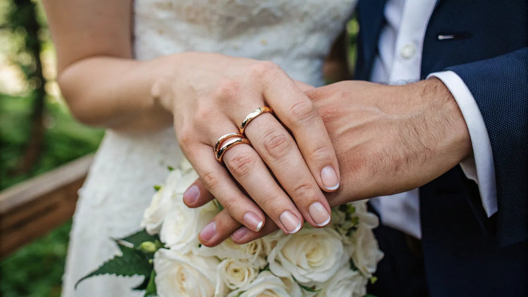 Which Side Is the Wedding Ring Finger