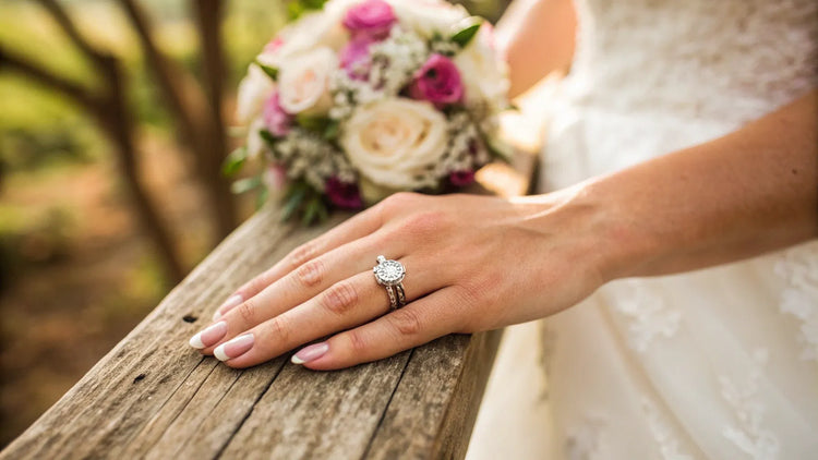Which Finger Does A Woman Wear Her Wedding Ring On