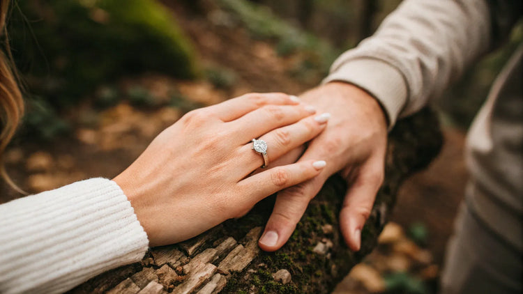 Which Finger Do We Put a Promise Ring? Understanding the Significance and Tradition
