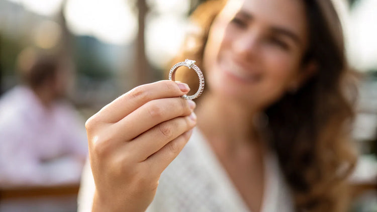 Where Should You Wear an Eternity Ring? A Comprehensive Guide