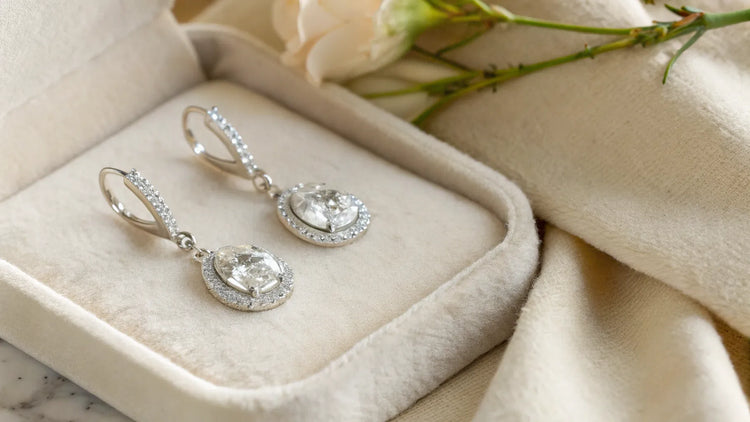 Are White Gold Earrings Hypoallergenic? A Comprehensive Guide to Choosing the Right Earrings for Sensitive Ears