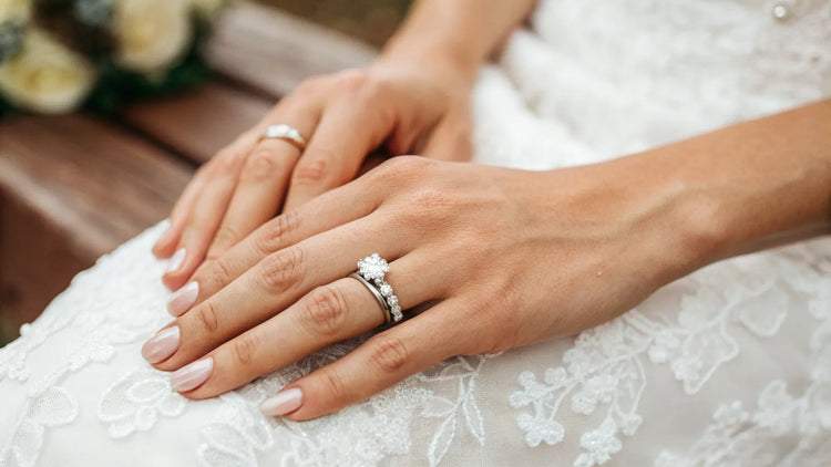 What Is the Right Way to Wear a Wedding Ring