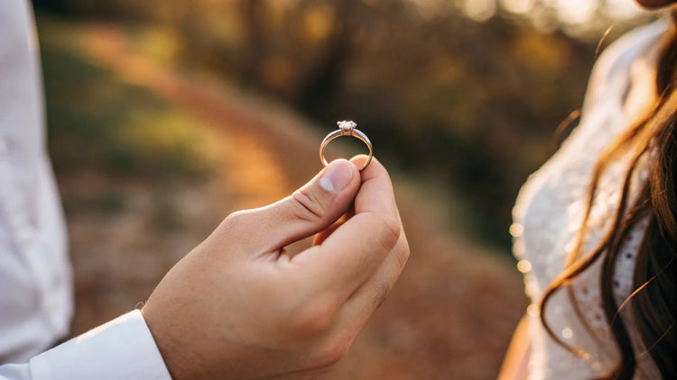 Where Can I Find a Promise Ring? The Ultimate Guide to Choosing the Perfect Symbol of Commitment