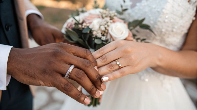 Which Order Do You Wear Wedding Rings
