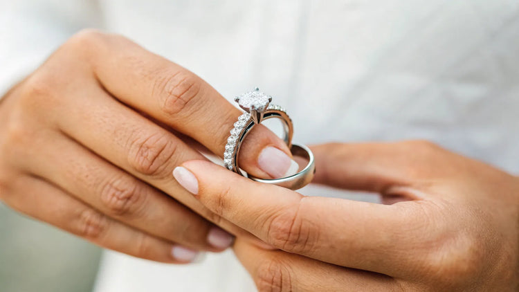 Does Engagement Ring Go On First Or Wedding Band