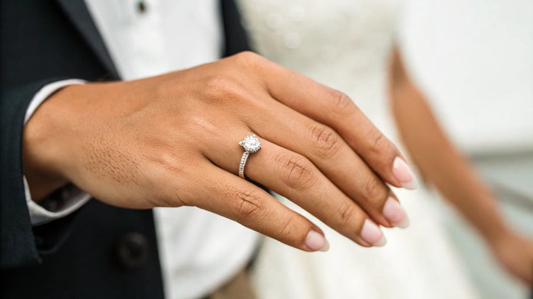 Which Hand is a Promise Ring Worn On? A Comprehensive Guide to Symbolism, Style, and Commitment