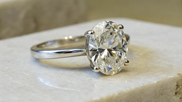 How Big is a 3 Carat Oval Diamond? Understanding Size, Style, and More