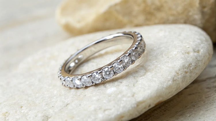 What Is a Pave Ring
