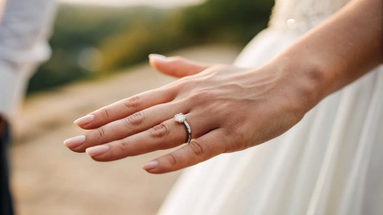 Which Hand Should Your Wedding Ring Be On