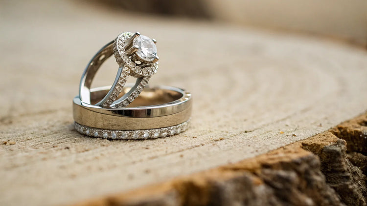What Should I Engrave On My Wedding Ring