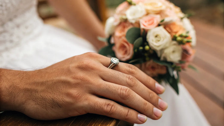 Do You Wear Wedding Ring On Top Of Engagement Ring