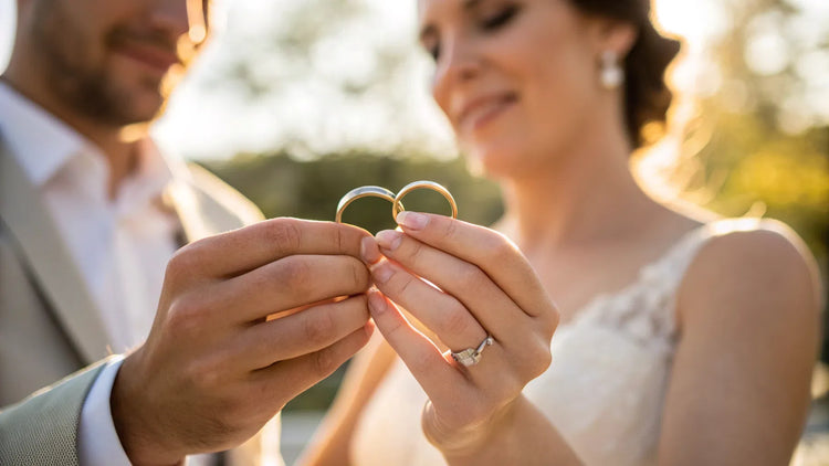 When to Upgrade Wedding Ring: Timing and Choices