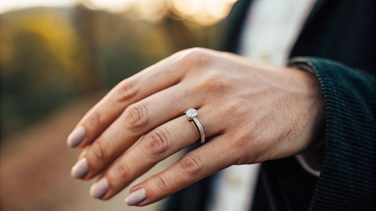 Which Finger is a Promise Ring Worn On? A Comprehensive Guide to Symbolizing Commitment