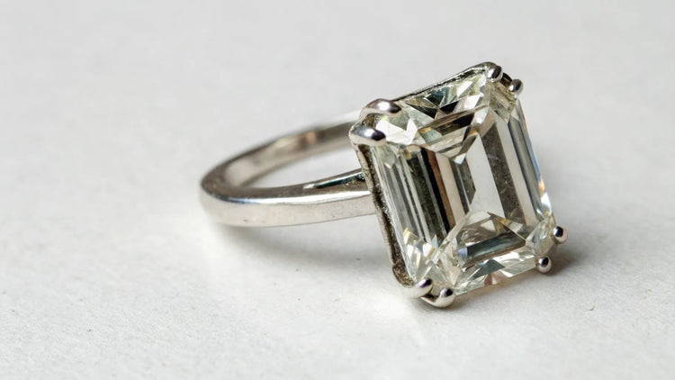 The Ultimate Guide to Selecting an Emerald Cut Diamond