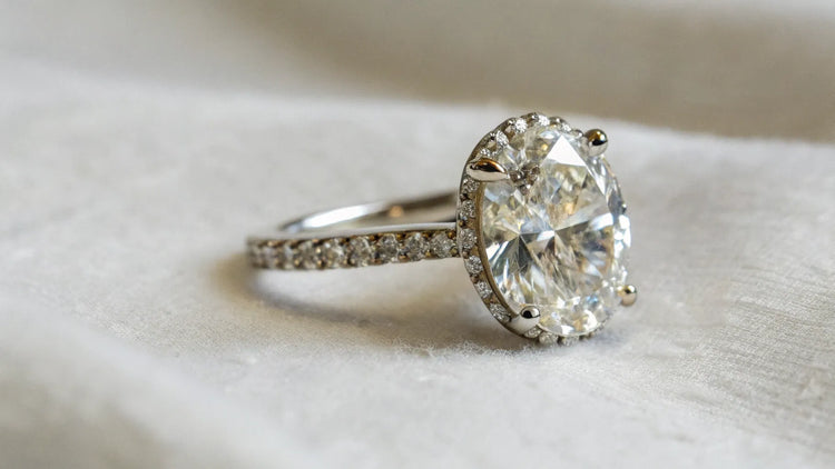 How Much is a 4 Carat Oval Diamond Ring? A Comprehensive Guide to Pricing, Size, and Customization