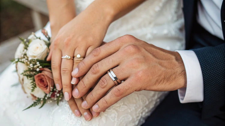 Where Wedding Ring Is Worn: Tradition and Modern Choices