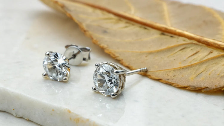 The Ultimate Guide to Understanding How Big is 1 Carat Diamond Earring