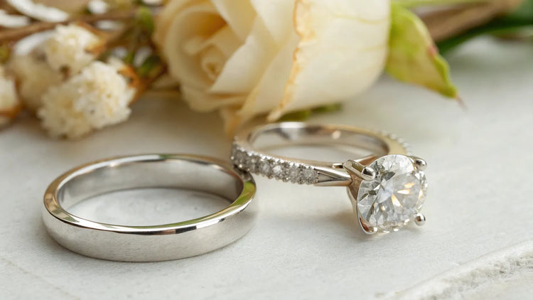 How Is an Engagement Ring Different From a Wedding Ring