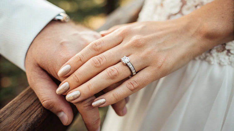 Do You Wear Your Engagement Ring Or Wedding Band First
