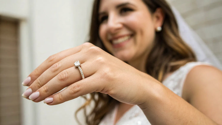 Can You Wear Wedding Ring on Right Hand?