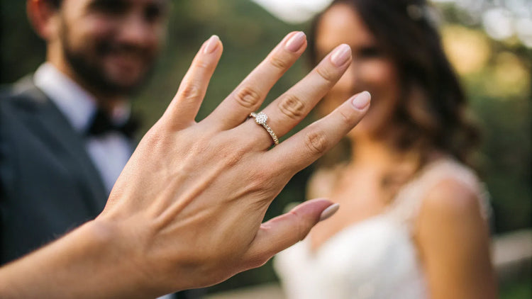 Do You Wear Wedding Ring With Engagement?