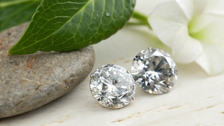 Is a Lab-Grown Diamond a Moissanite? Understanding the Differences for Ethical Luxury