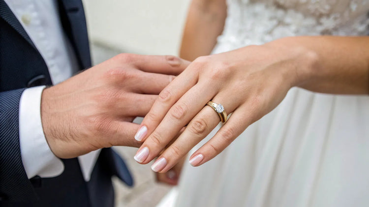 Should I Wear My Wedding Ring All The Time