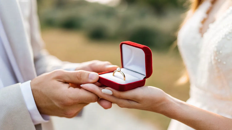 Where Do You Place a Promise Ring? The Ultimate Guide to Commitment Jewelry