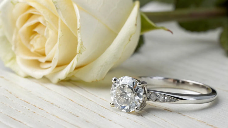 The True Cost of a 1 Carat Diamond Engagement Ring