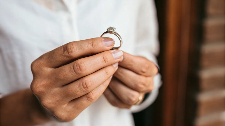 Do Promise Rings Go on the Left Hand? Understanding the Symbolism and Tradition