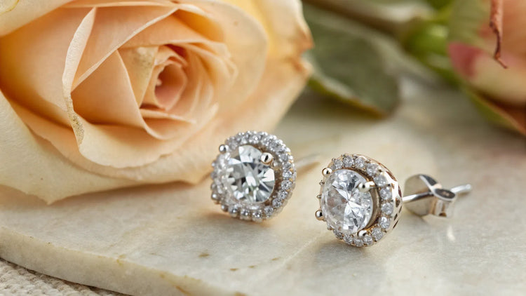 Understanding the Elegance: How Big Are 1/3 Carat Diamond Earrings?
