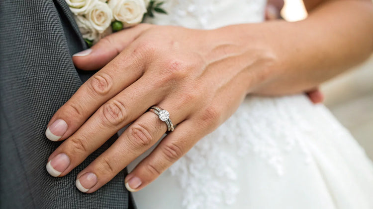 Do You Wear Wedding Ring On Right Or Left Hand