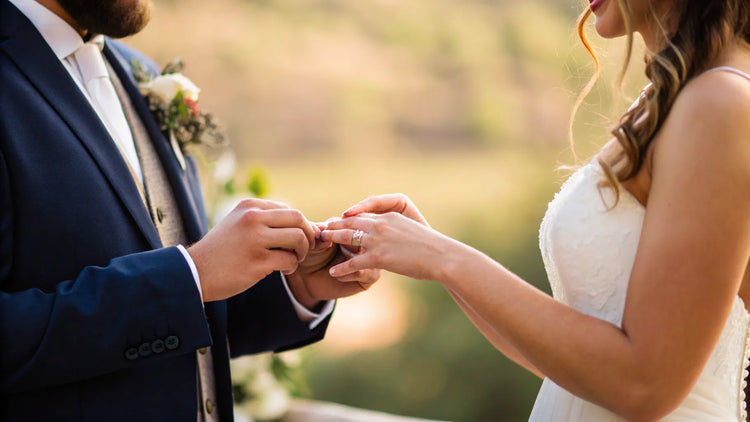 Do You Propose With Wedding Ring