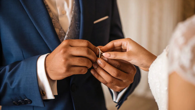 How to Tighten Wedding Ring
