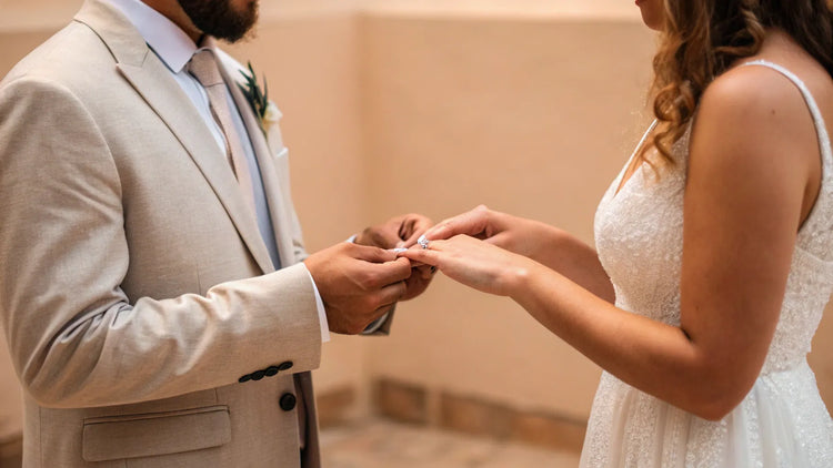 How Much Should a Guy Spend on a Promise Ring?