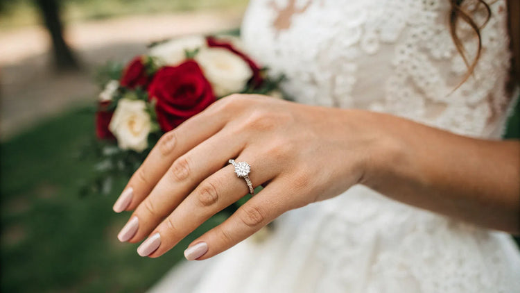 What Hand Does the Woman Wedding Ring Go On