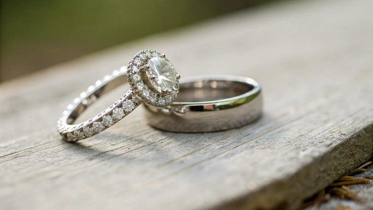 What's the Difference Between a Wedding Band and Engagement Ring