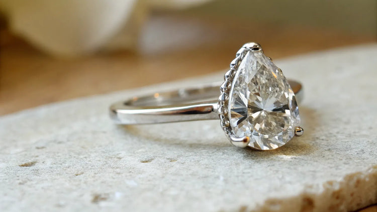 The Allure of 1 Carat Pear Diamonds: Size, Symbolism, and Sustainability