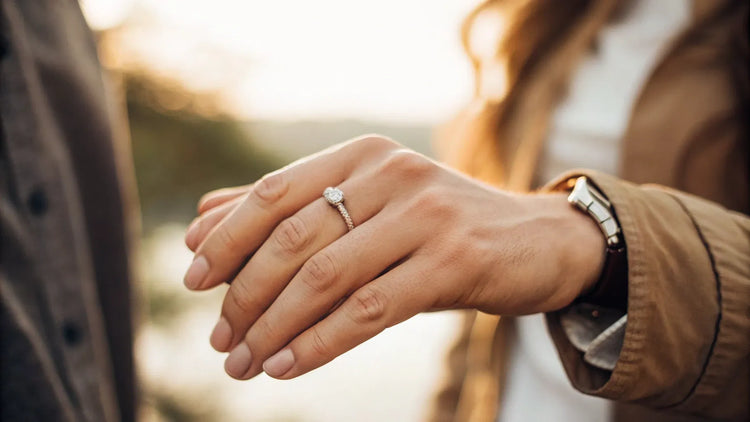 What Hand Should a Promise Ring Be On? A Comprehensive Guide to Symbolism and Tradition
