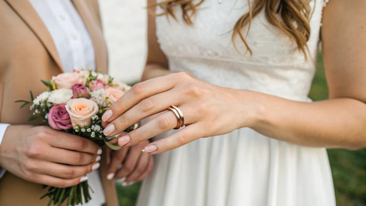 How Do Women Wear Their Wedding Rings