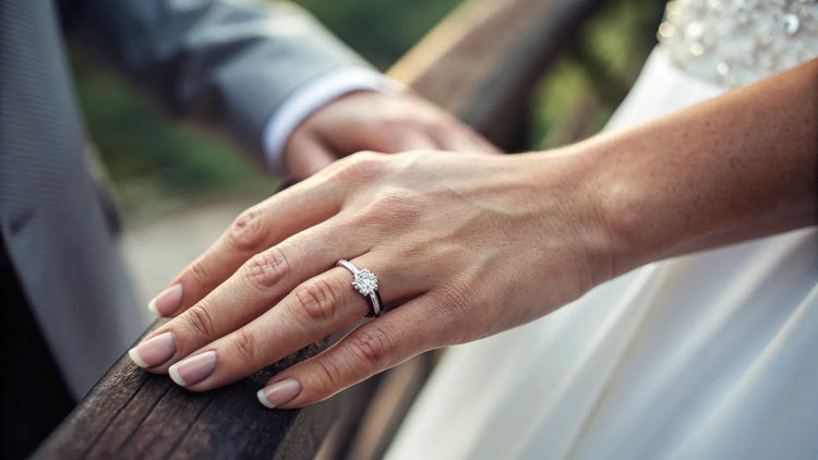 What Finger Should Your Wedding Ring Be On