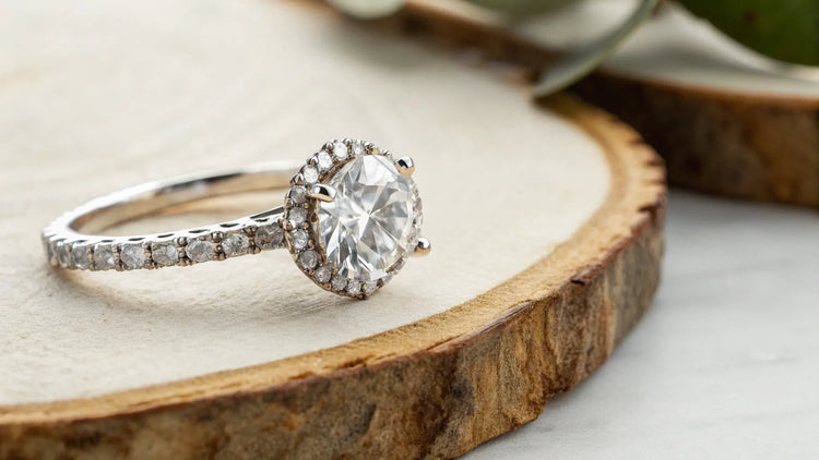 The Most Popular Diamond Cut for Engagement Rings: A Comprehensive Guide