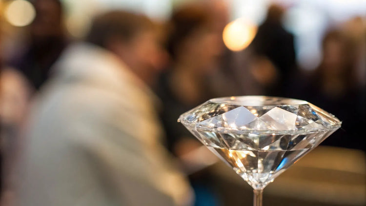 Understanding I Clarity in Diamonds: A Comprehensive Guide to Choosing Your Perfect Gem