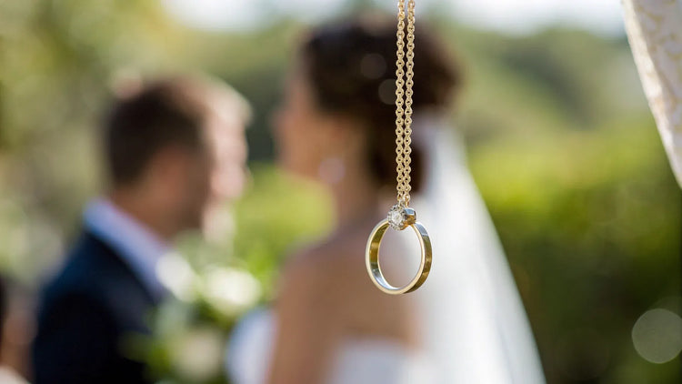 Can I Wear My Wedding Ring on a Necklace