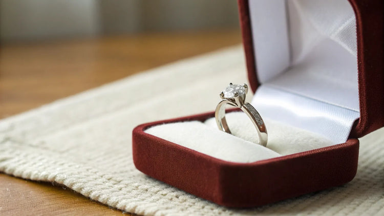 What Defines a Promise Ring: A Comprehensive Guide to Commitment Jewelry