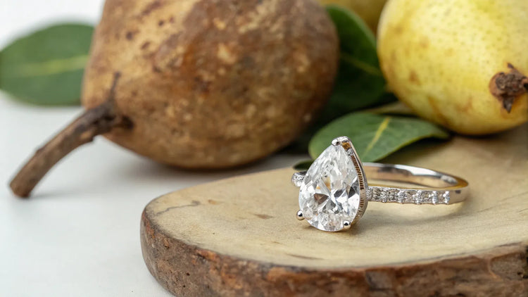 Mastering the Pear-Shaped Diamond: Which Way to Wear It?